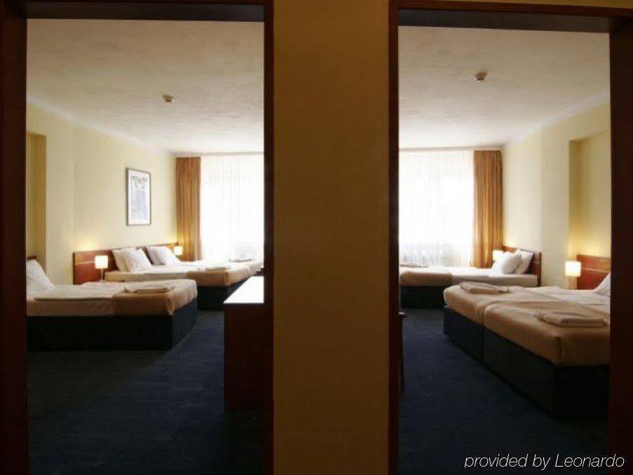 Hotel Rezidence Emmy Prag Exterior foto