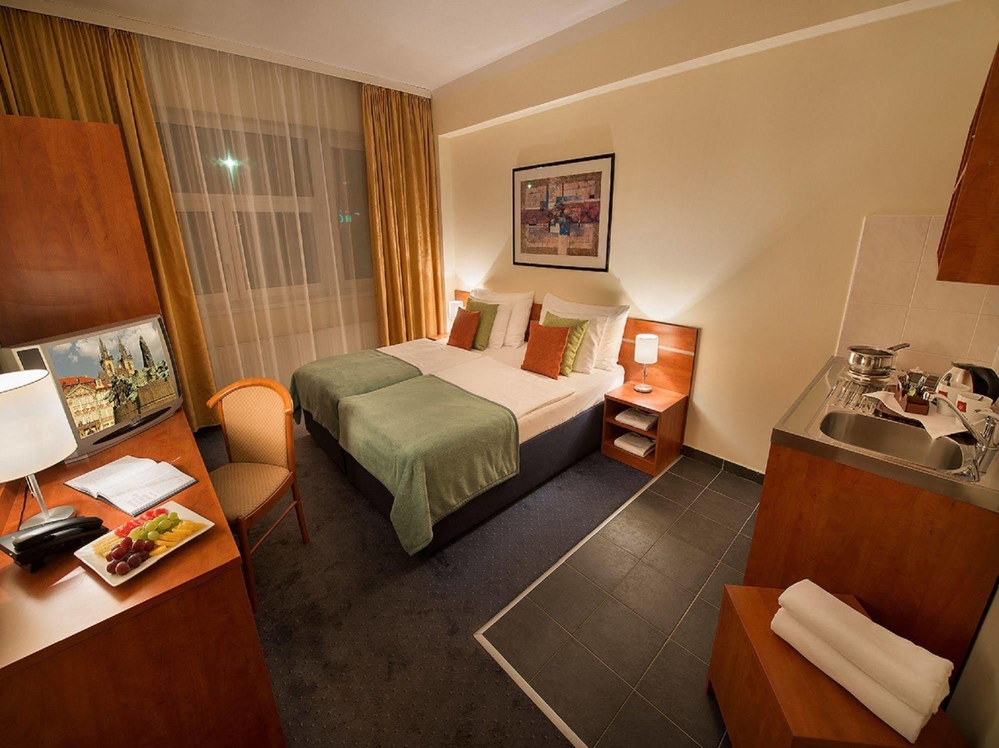 Hotel Rezidence Emmy Prag Exterior foto